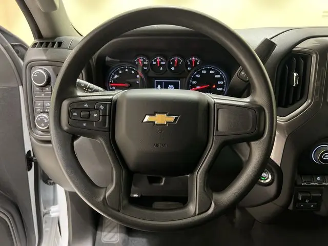 2025 Chevrolet Silverado Hd - $56,115