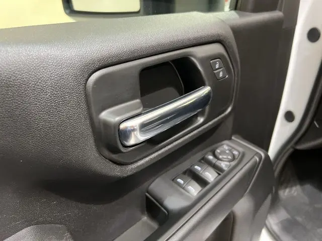 2025 Chevrolet Silverado Hd - $56,115