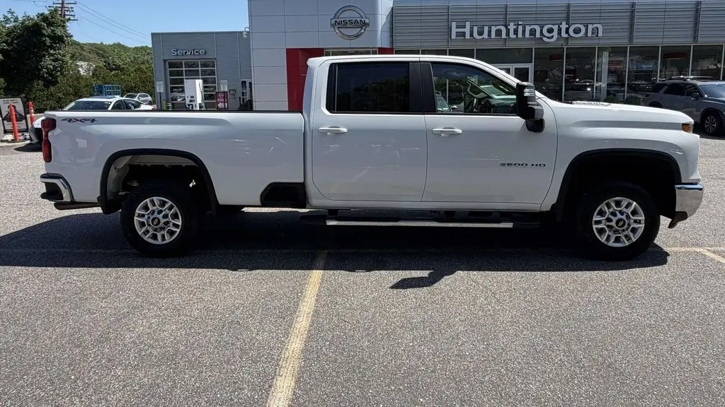 2025 Chevrolet Silverado 2500HD LT