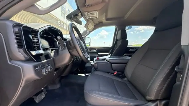 2025 Chevrolet Silverado 2500HD LT