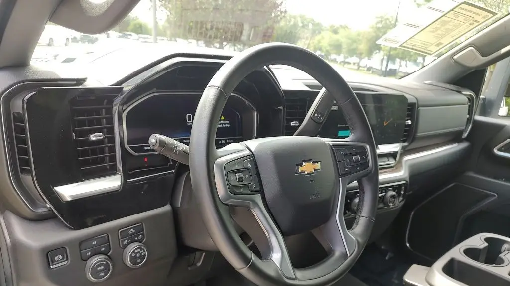 2025 Chevrolet Silverado 2500HD LT
