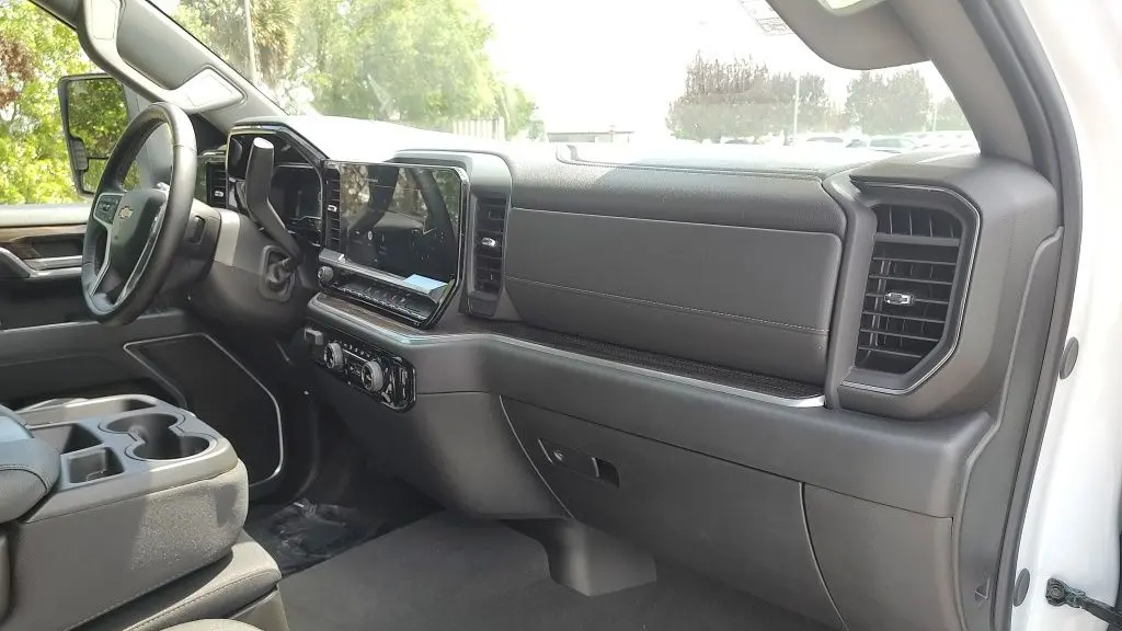 2025 Chevrolet Silverado 2500HD LT