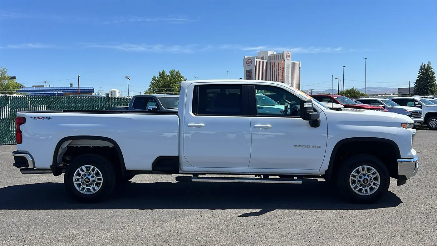 2025 Chevrolet Silverado 2500HD LT