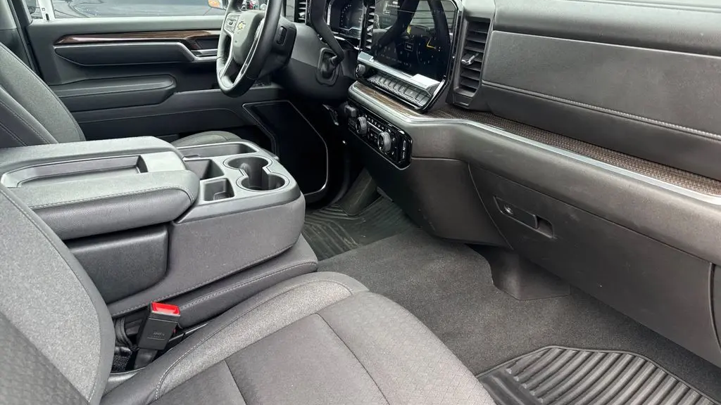 2025 Chevrolet Silverado 2500HD LT