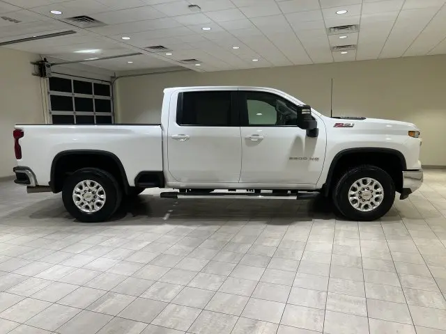 2026 Chevrolet Silverado Hd - $62,115