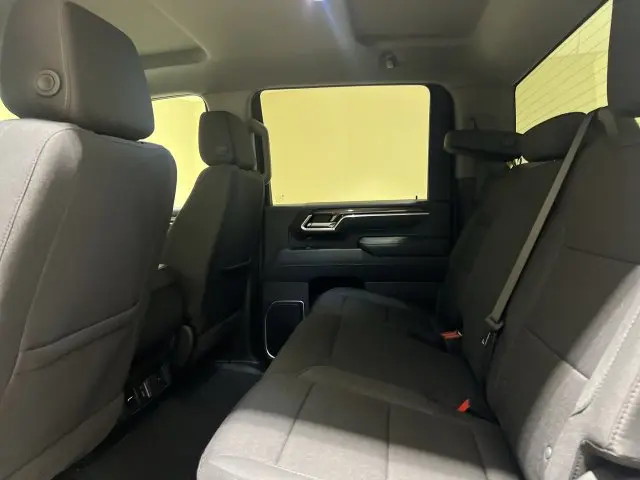 2026 Chevrolet Silverado Hd - $62,115
