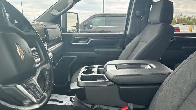 2025 Chevrolet Silverado 2500HD LT