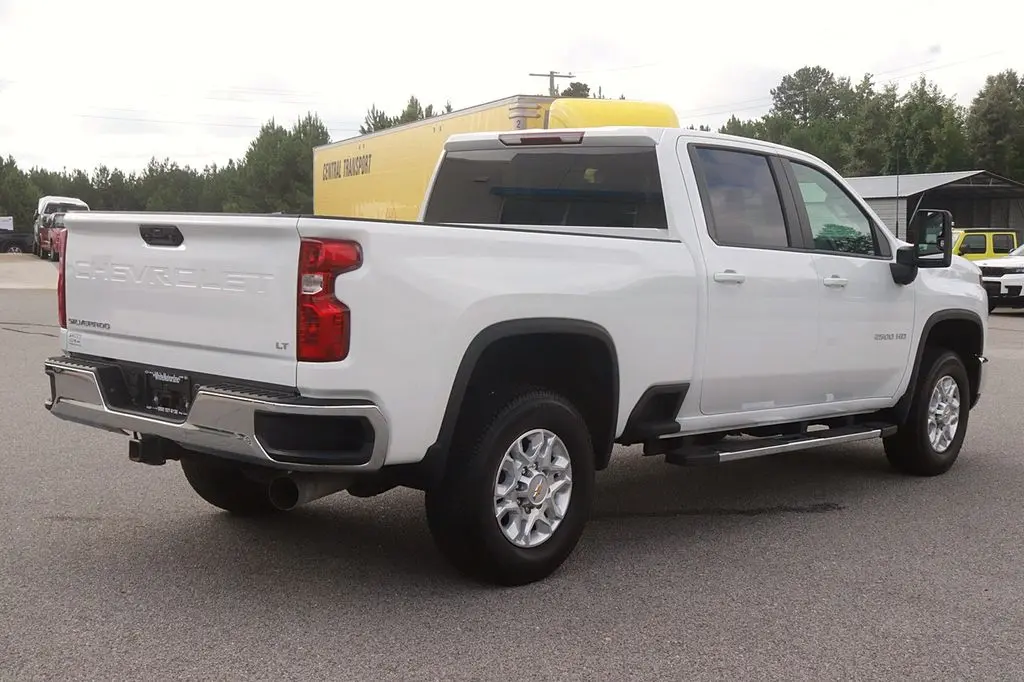 2026 Chevrolet Silverado Hd - $65,148