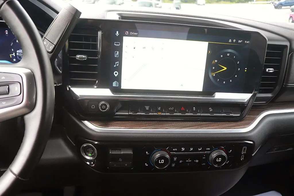 2026 Chevrolet Silverado Hd - $65,148