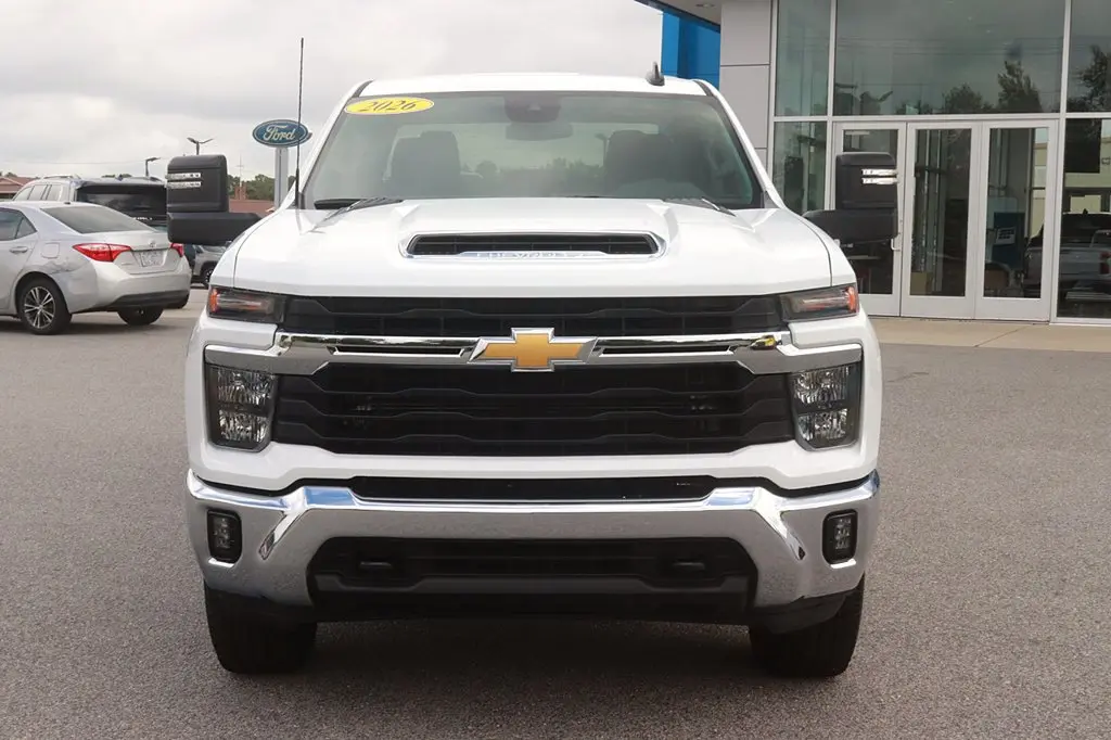 2026 Chevrolet Silverado Hd - $65,148
