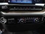 2025 Silverado 2500HD Thumbnail 16