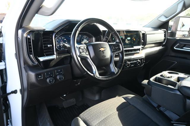 2025 Chevrolet Silverado Hd - $48,982