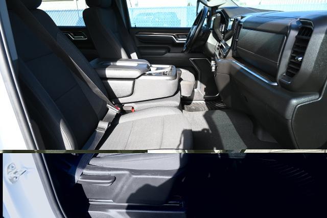 2025 Chevrolet Silverado Hd - $48,982