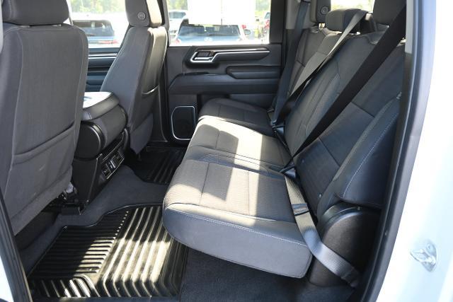 2025 Chevrolet Silverado Hd - $48,982