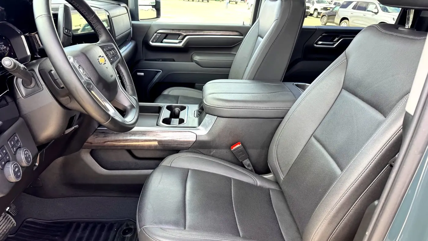 2025 Chevrolet Silverado 2500HD LTZ