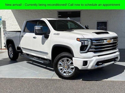 2025 Chevrolet Silverado 2500HD 4X4 High Country 4DR Crew Cab SB