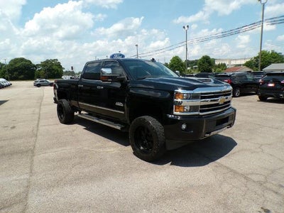 2019 Chevrolet Silverado 2500HD 4X4 High Country 4DR Crew Cab SB
