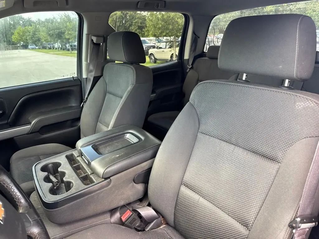 2016 Chevrolet Silverado - $15,997