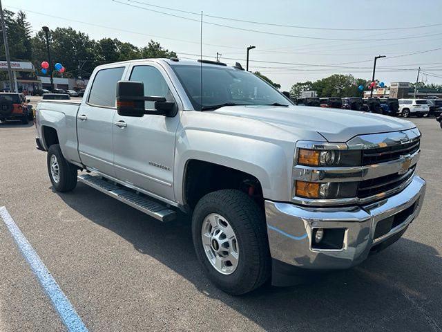 2018 Chevrolet Silverado - $32,735