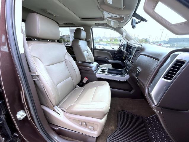 2016 Chevrolet Silverado - $32,345