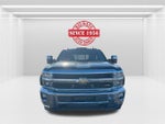 2015 Silverado 2500HD Thumbnail 32