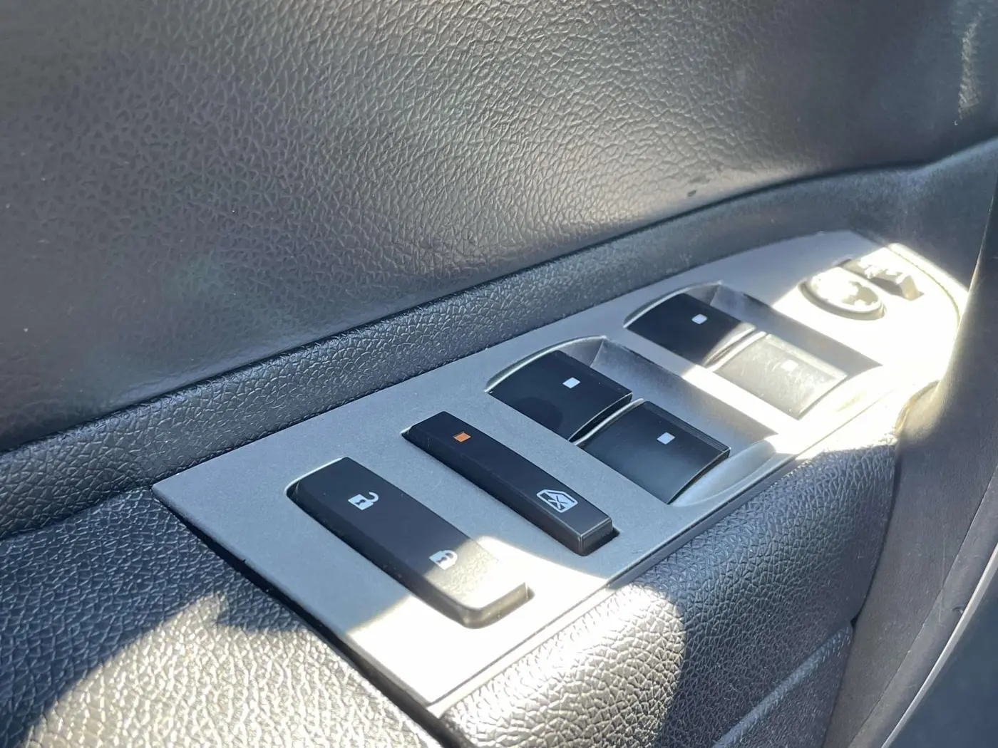 2013 Chevrolet Silverado - $19,900