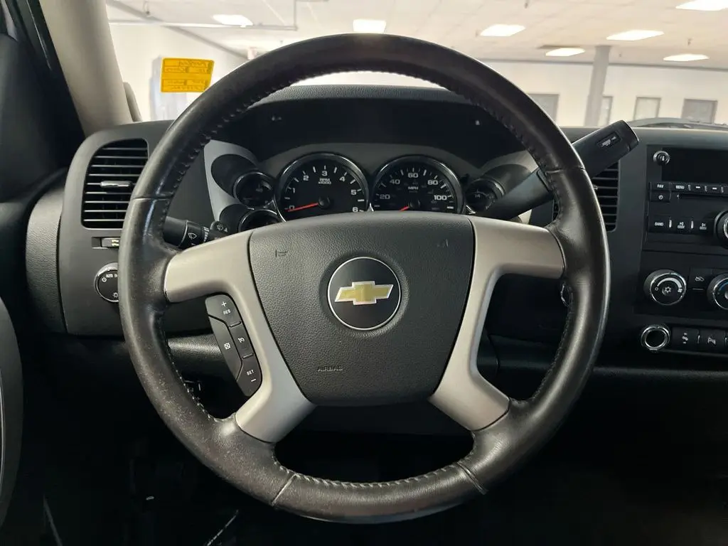2012 Chevrolet Silverado - $10,274