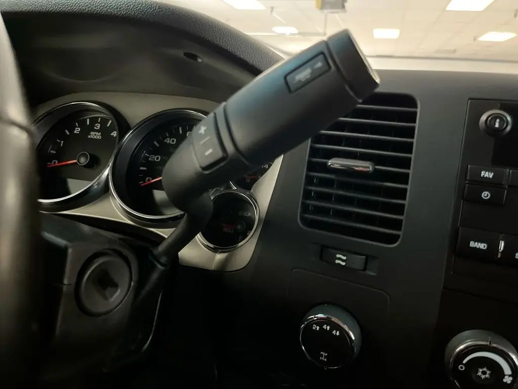 2012 Chevrolet Silverado - $10,274