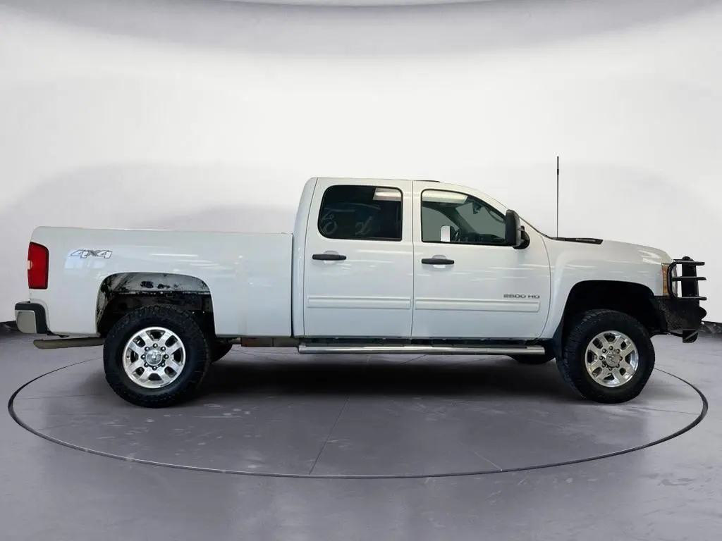 2012 Chevrolet Silverado - $10,274