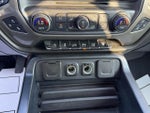 2018 Silverado 2500HD Thumbnail 19