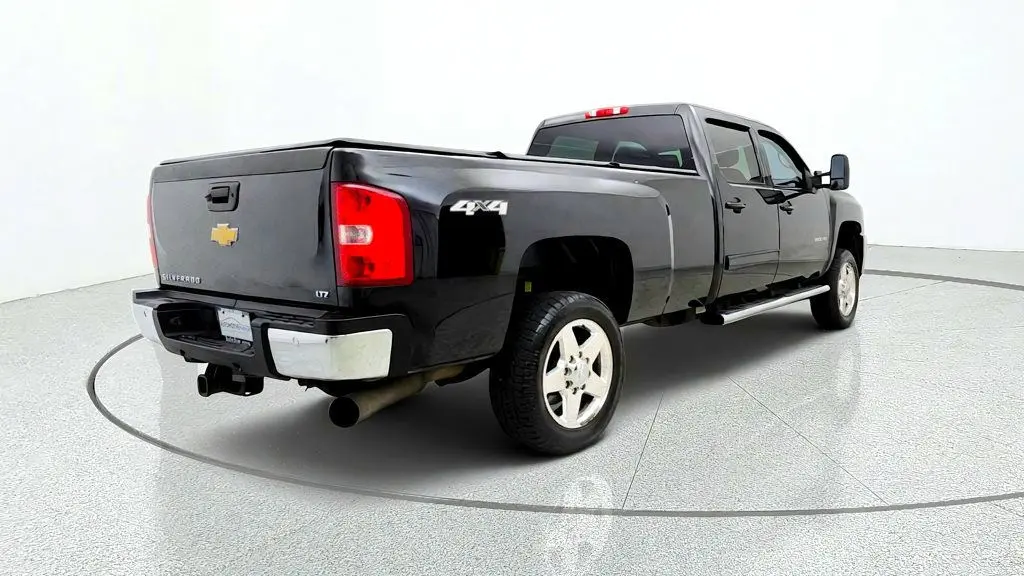 2013 Chevrolet Silverado - $17,995