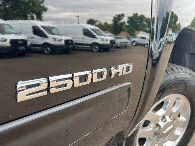 2012 Chevrolet Silverado - $23,417