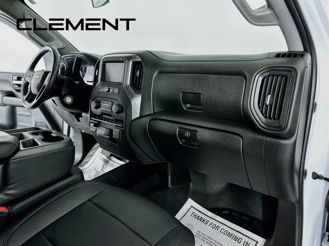2023 Chevrolet Silverado Hd - $42,987