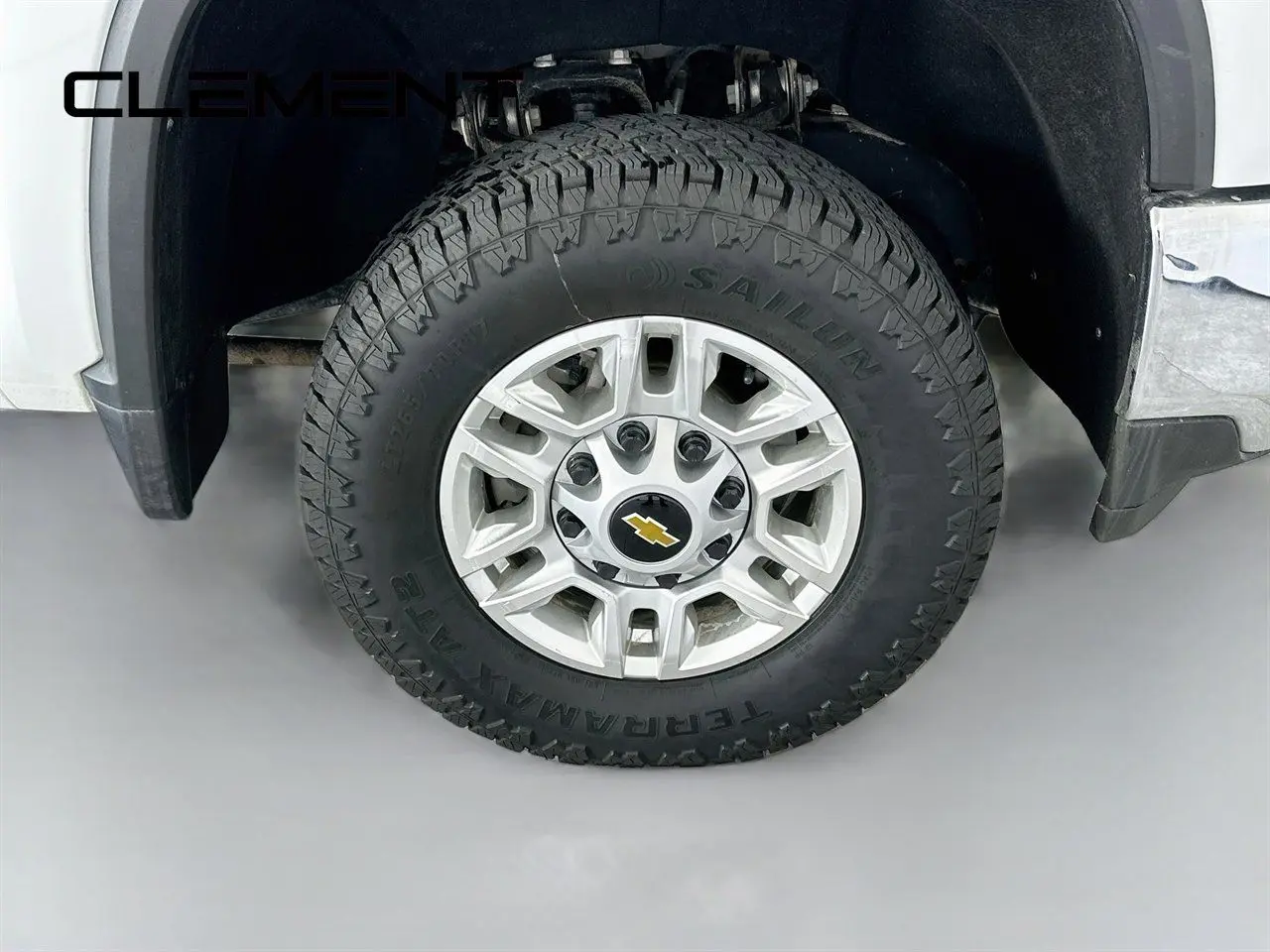 2023 Chevrolet Silverado Hd - $42,987