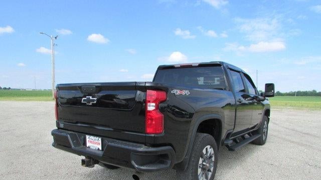 2022 Chevrolet Silverado 2500HD Custom