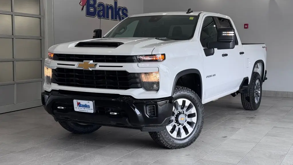 2024 Chevrolet Silverado 2500HD Custom