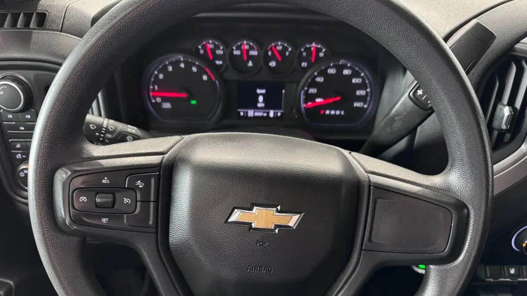 2024 Chevrolet Silverado 2500HD Custom