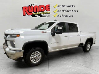 2023 Chevrolet Silverado 2500HD with Summit White Exterior