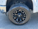2021 Silverado 2500HD Thumbnail 12