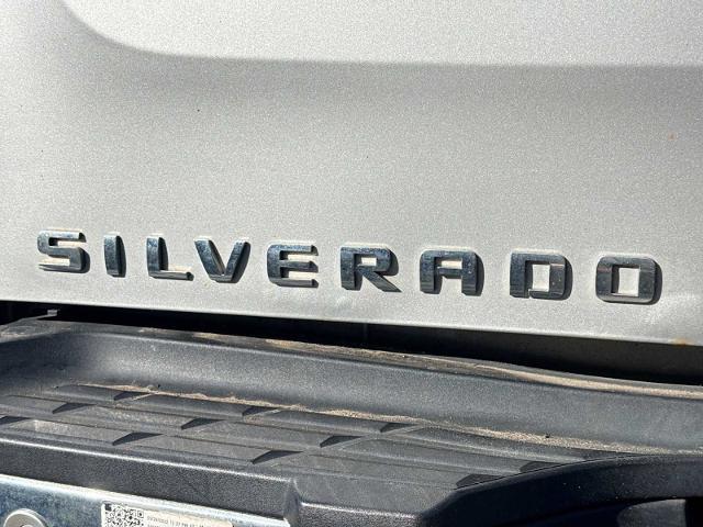 2011 Chevrolet Silverado - $15,275