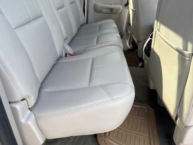 2011 Chevrolet Silverado - $15,275