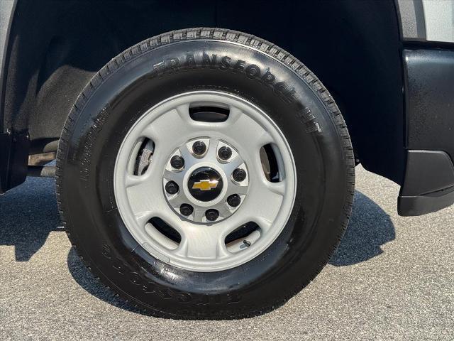 2025 Chevrolet Silverado Hd - $44,359