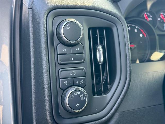 2025 Chevrolet Silverado Hd - $44,359