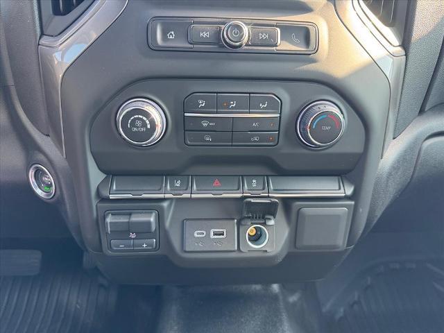 2025 Chevrolet Silverado Hd - $44,359