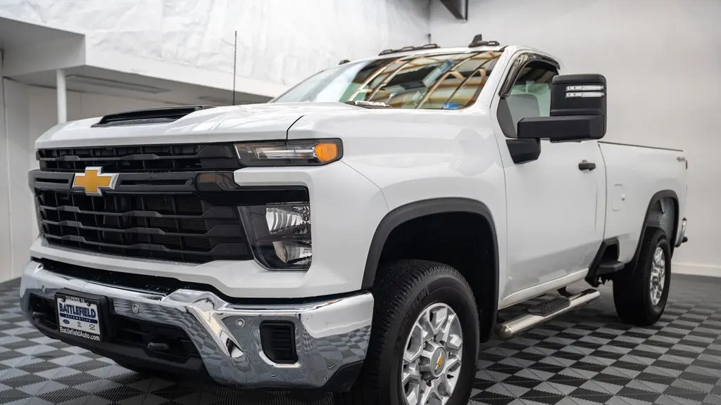 2025 Chevrolet Silverado 3500HD Work Truck