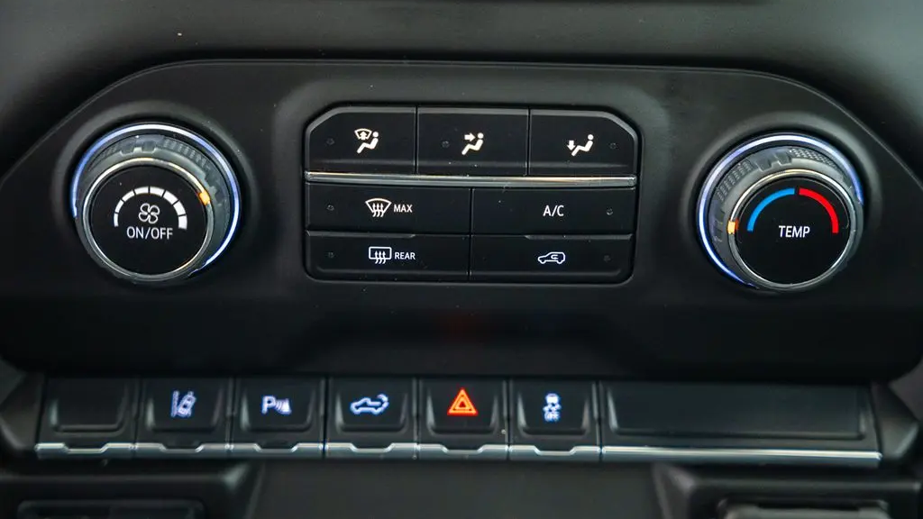 2025 Chevrolet Silverado 3500HD Work Truck