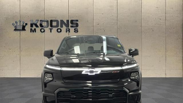2025 Chevrolet Silverado EV RST