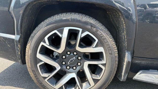 2024 Chevrolet Silverado EV RST