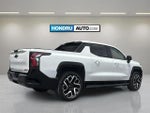2024 Silverado EV Thumbnail 4