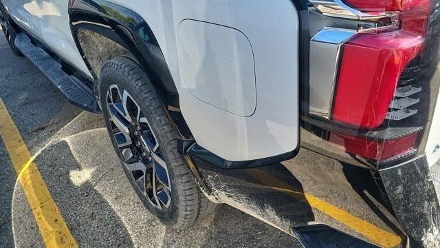 2024 Chevrolet Silverado EV RST
